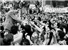 Carica l'immagine nel visualizzatore di Gallery, I pensieri lunghi. Enrico Berlinguer tra passato e presente